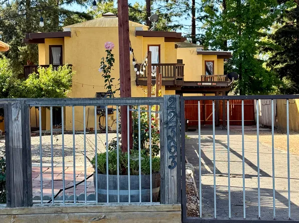 22363 H St #A, Santa Margarita, CA 93453