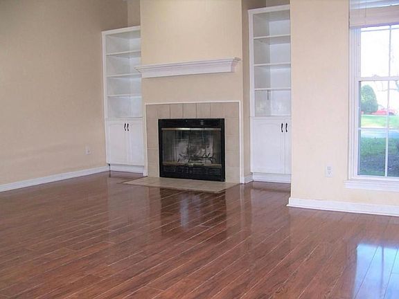 2nd image of 2237 New Kent Ct