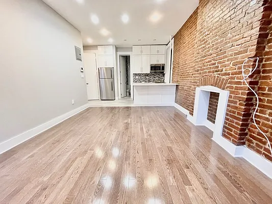 Rented by Bohemia Realty Group | media 1