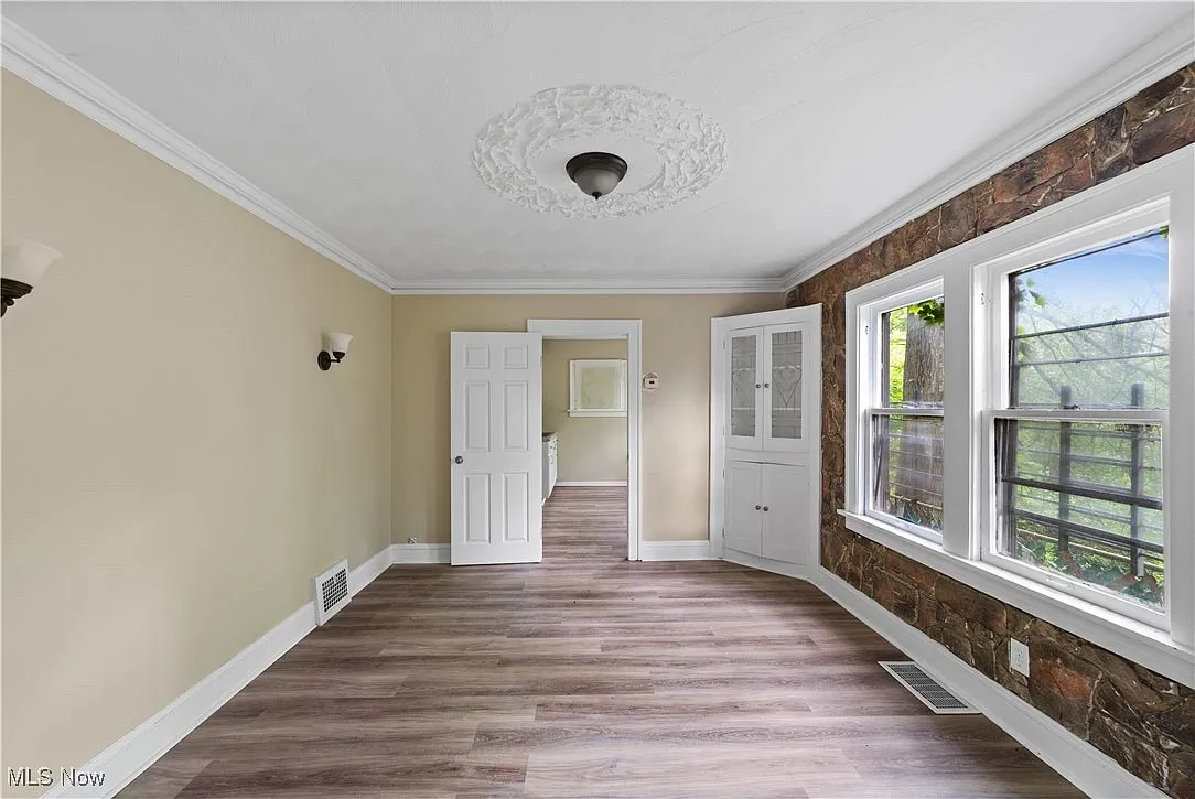 3 bed, 1283 sqft, $1,250 — Photo 4