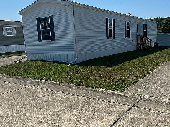 7866 Big Horn Dr - side