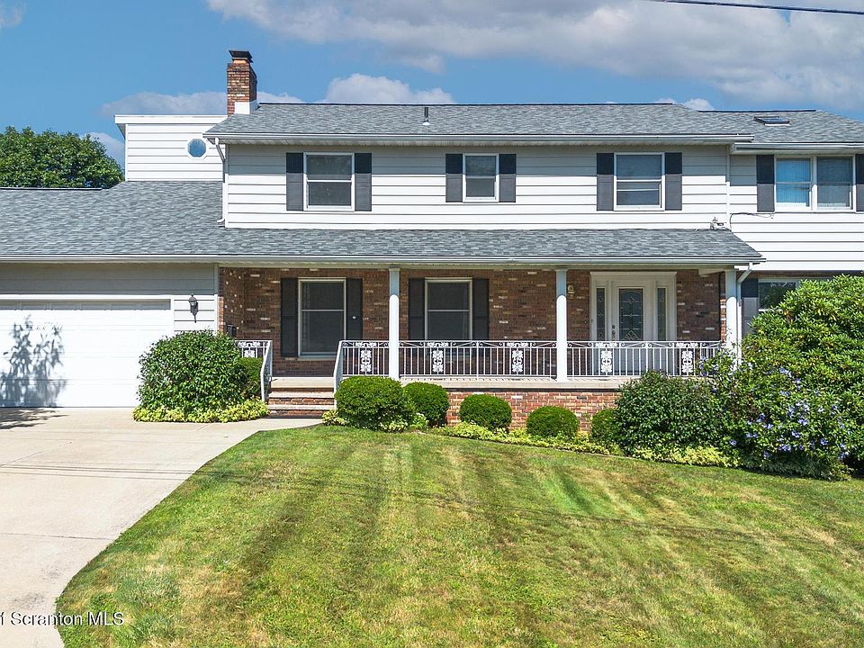 1st image of 576 Hilltop Rd