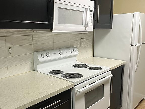 2nd image of 13685 Cynthia Ln #18