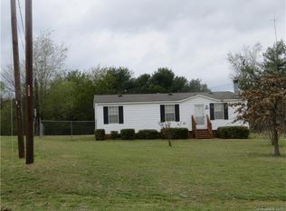 1197 Meadowcreek Dr, China Grove, NC 28023