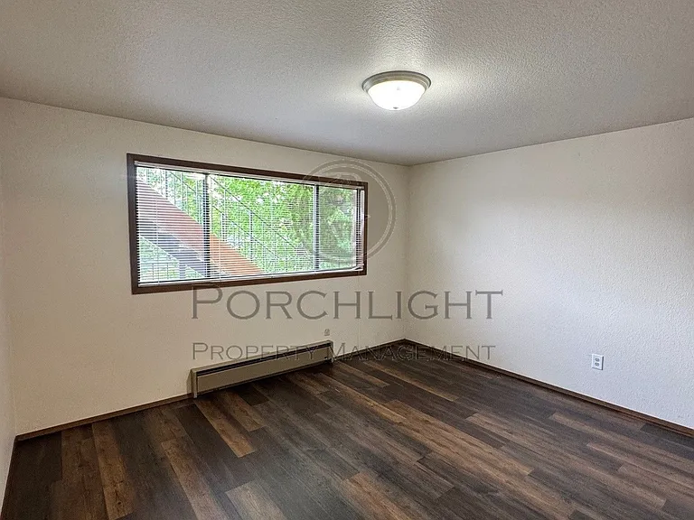 La Villa Apartments — Photo 36