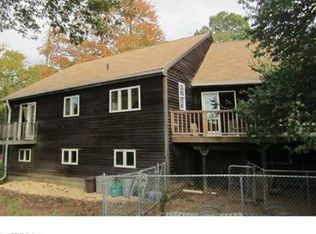 124 Shore Dr, Guilford, CT 06437
