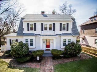 8 Maplewood Rd, Worcester, MA 01602
