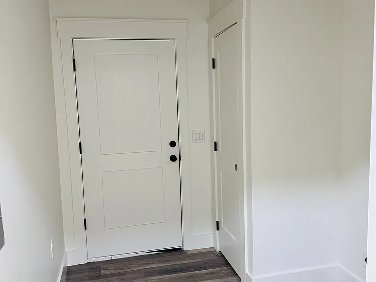 221 Sheffield Dr — Photo 24
