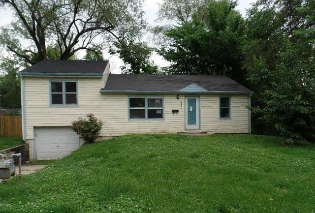 1st image of 4432 Claudine Ln