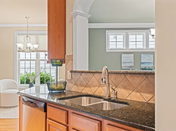 5233 Greymoss Ln, Apex, NC 27539