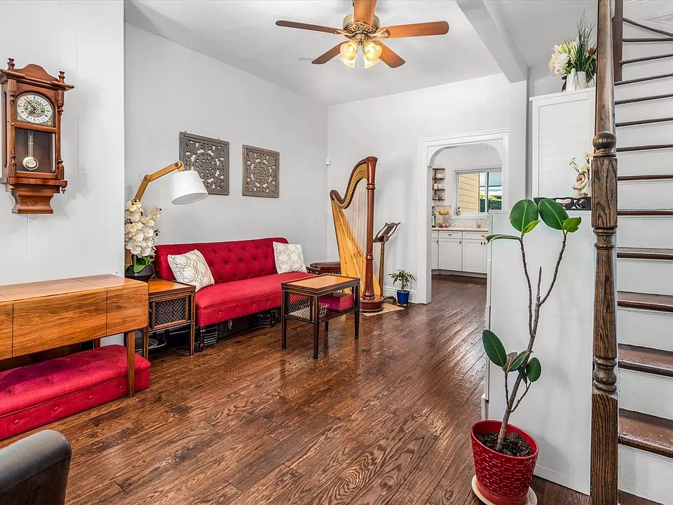 1st image of 4020 21st Ave