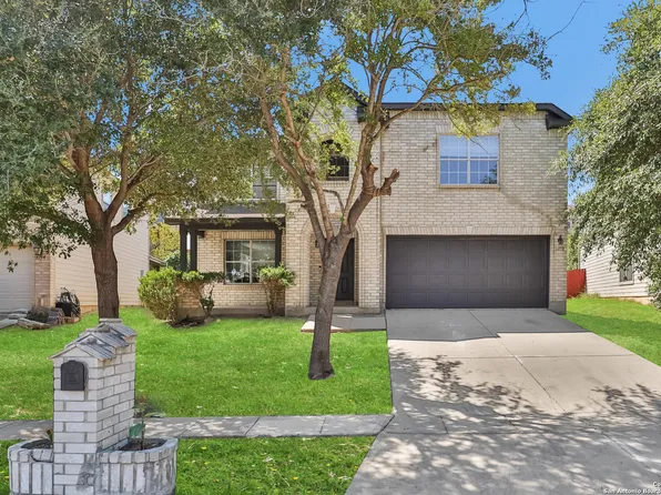 6710 CREST PL, Live Oak, TX 78233