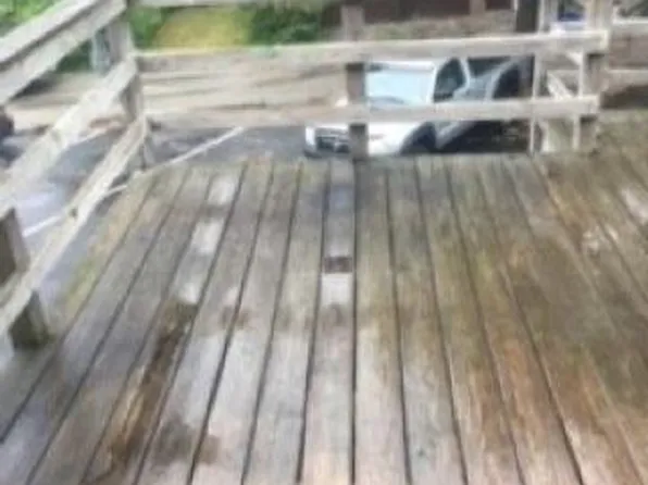 619 W Lancaster Ave Floor 2, Wayne, PA 19087