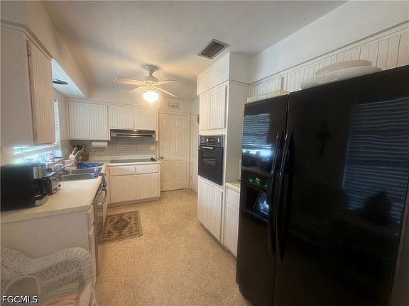 4th image of 4914 SW 2nd Pl