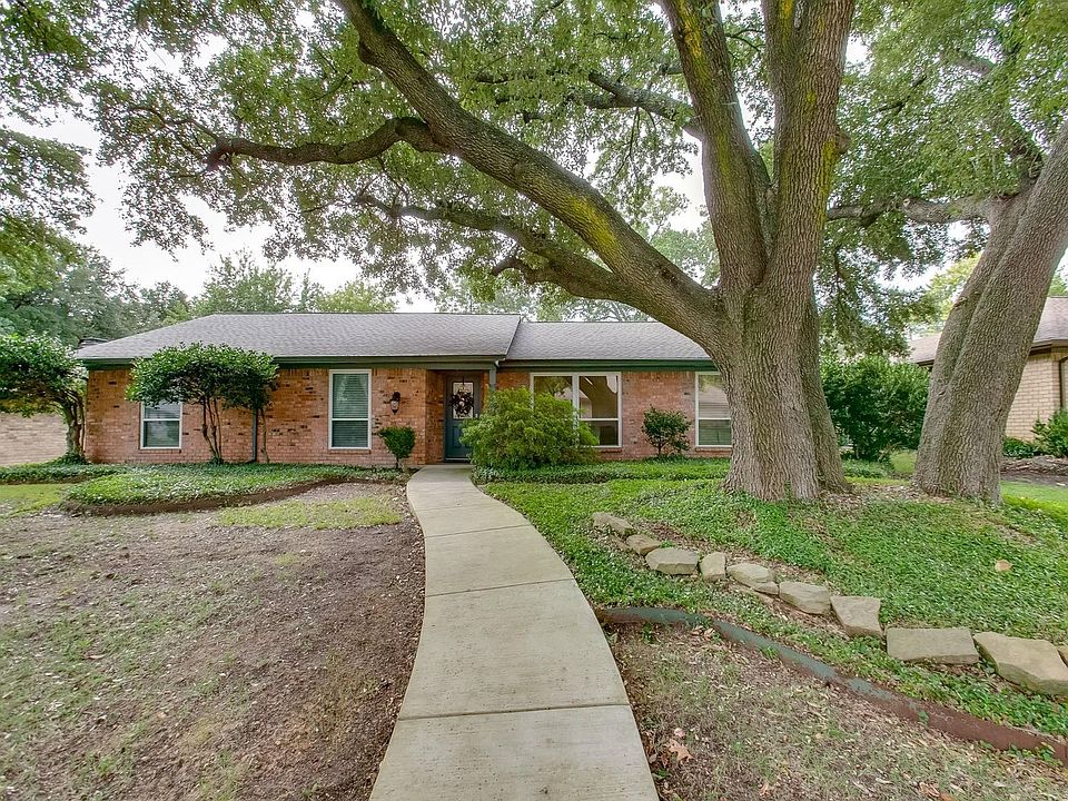 1st image of 2616 Briarcove Dr