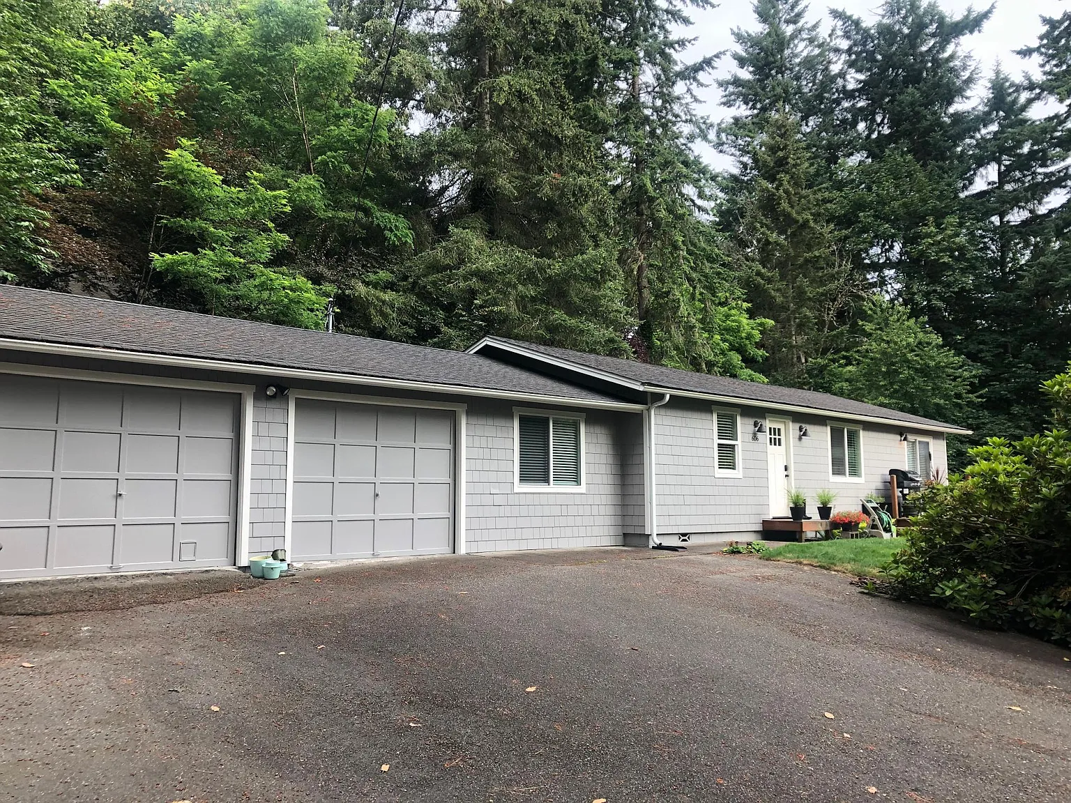 606 8th Ct — Photo 3