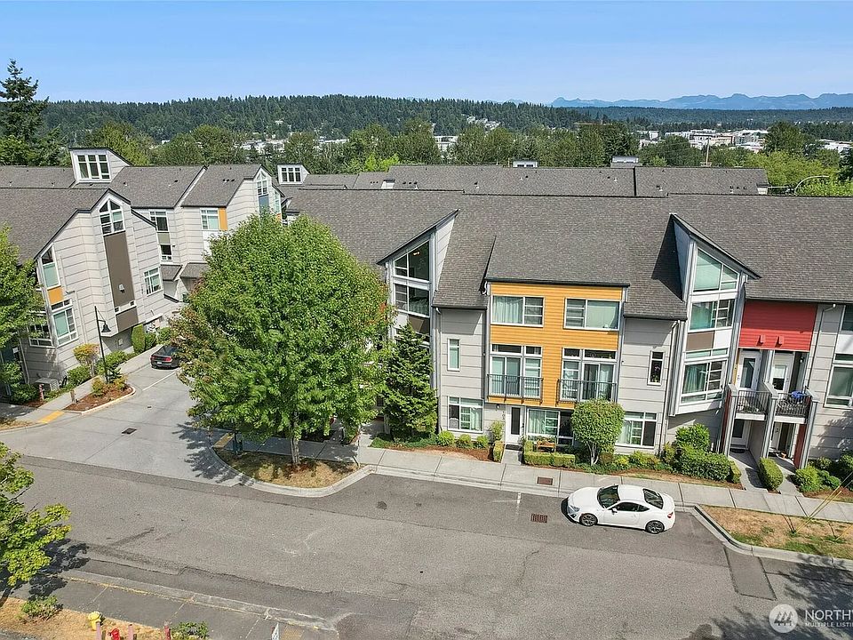 1st image of 15107 NE 81st Way Unit 102
