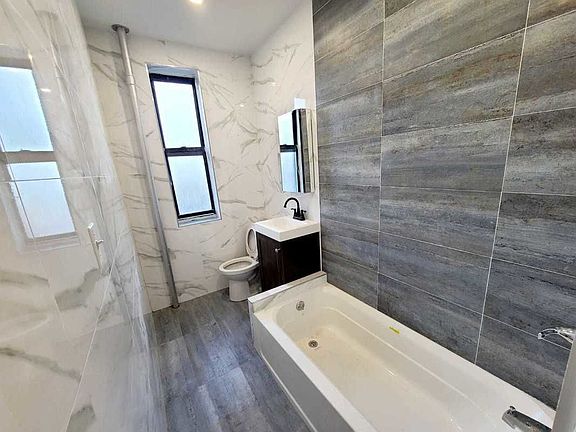 2nd image of 1 E 213th St #17L