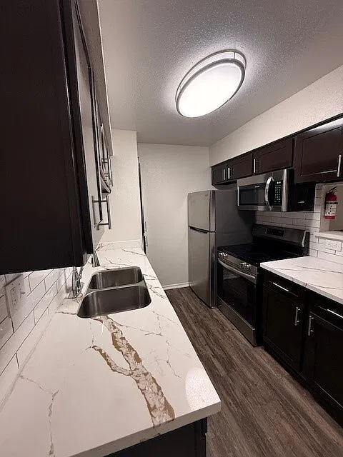 Vantage Point Apartments