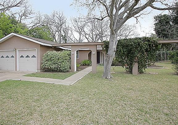 2nd image of 10451 Clary Dr
