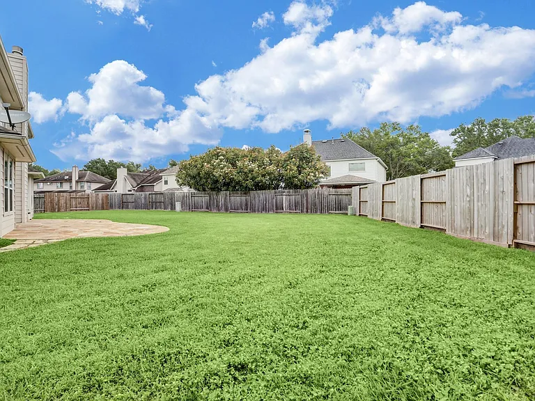 10410 Five Oaks Ct — Photo 39