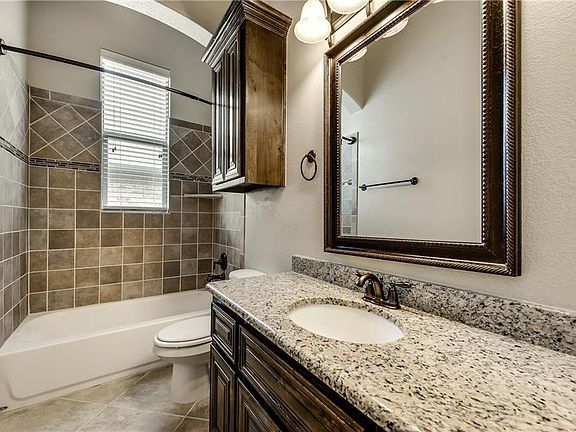 5th image of 16337 Toledo Bend Ct
