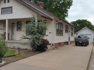 320 N Seneca St, Wichita, KS 67203