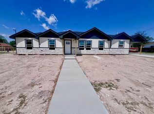 1202 Espaza, Del Rio, TX 78840