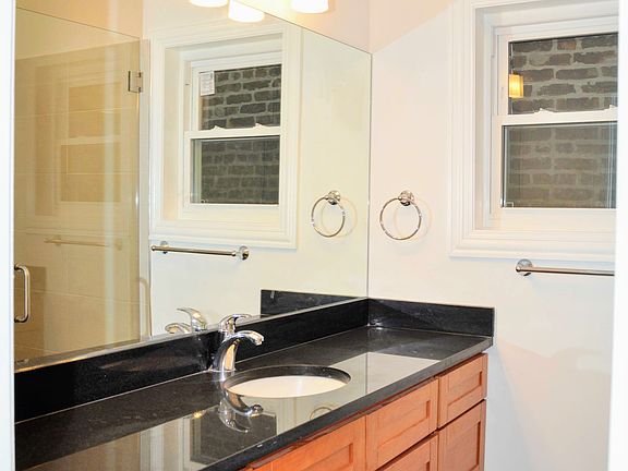 5th image of 447 W 28th St #1