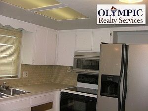 2nd image of 10100 Regency Park Blvd