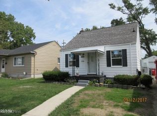 23160 Melrose Ave, Eastpointe, MI 48021