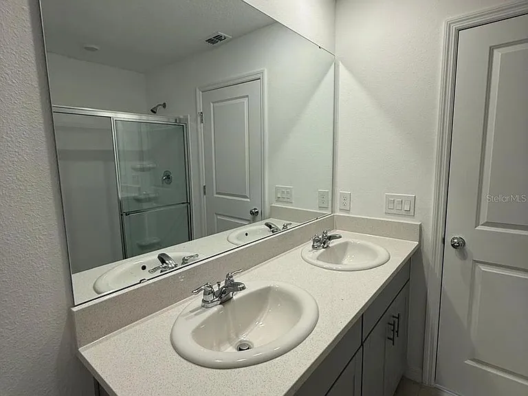 2976 Skyline Loop — Photo 18