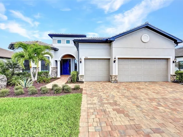 9238 Plover Dr, Naples, FL 34120