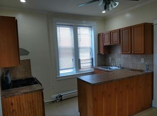 75 Bostwick Ave APT 6, Jersey City, NJ 07305