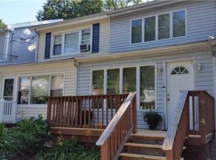 4114 247th St, Little Neck, NY 11363