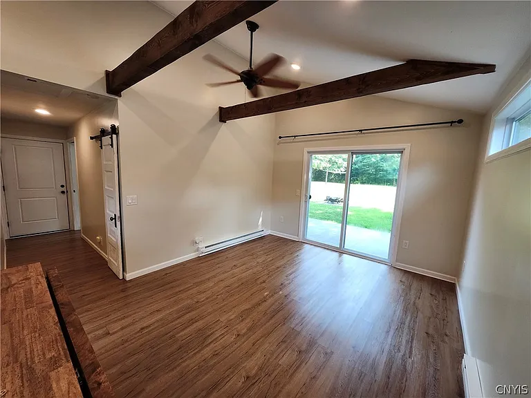 1582B Chestnut Ridge Rd — Photo 6