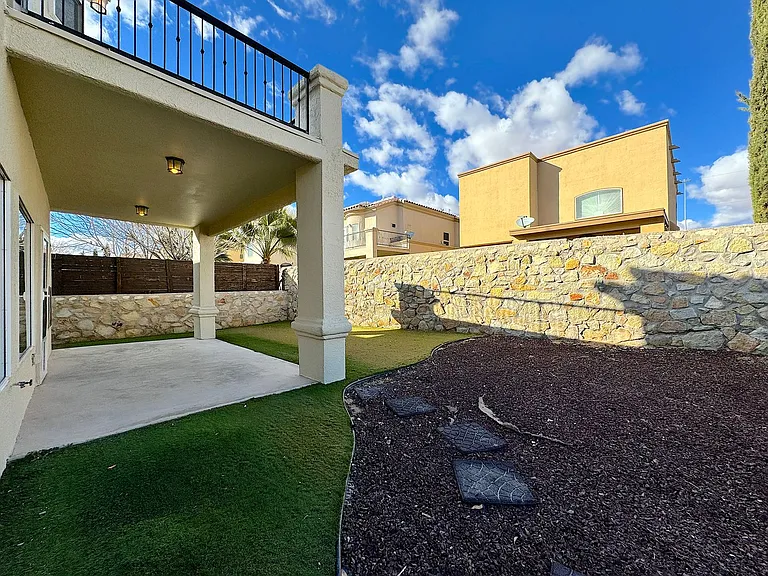 11629 Saint Martin Way — Photo 33