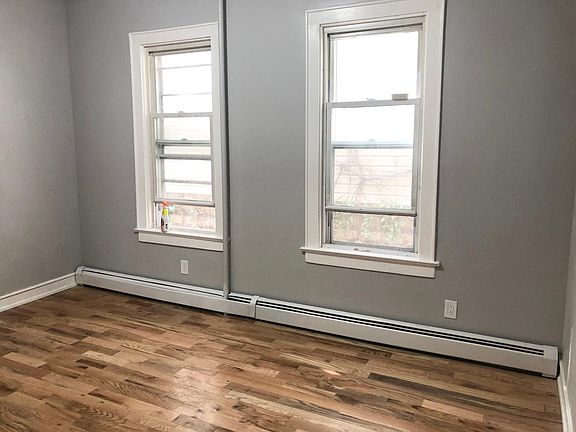 4th image of 250 Mount Vernon Ave Floor 1