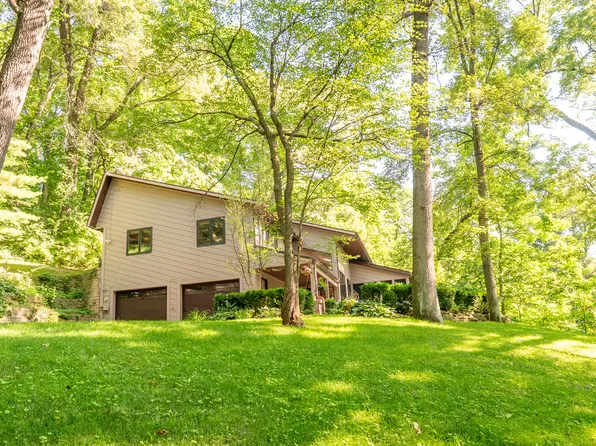 26440 276th Avenue Pl, Princeton, IA 52768