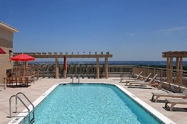 Pool on Roof