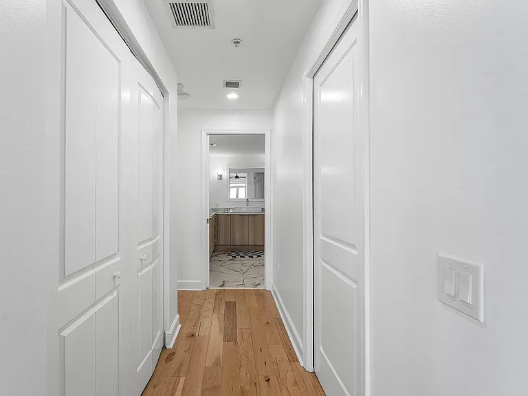 309 E Ocean Ave #103 — Photo 26