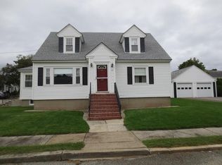 33 Liberty Ave, Lawrence, MA 01843