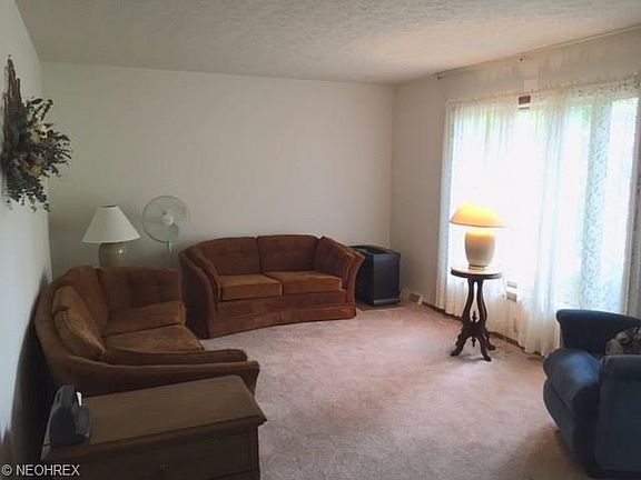 5th image of 1754 Issaquah St