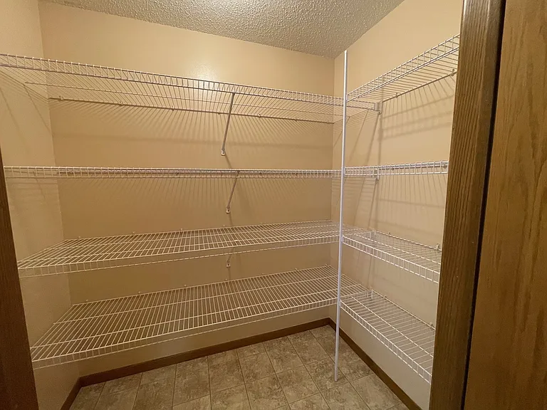 1140 Washington St #4W — Photo 4
