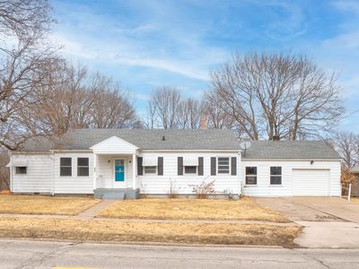 893 Leroy St, Muscatine, IA, 52761