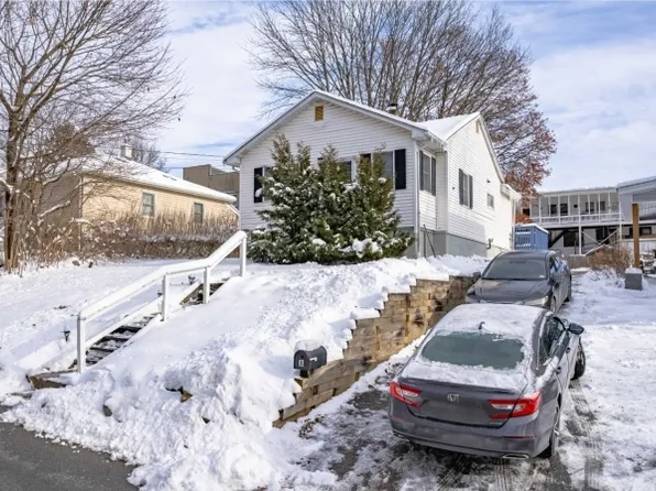8 Sterling St, Franklin Boro, NJ 07416