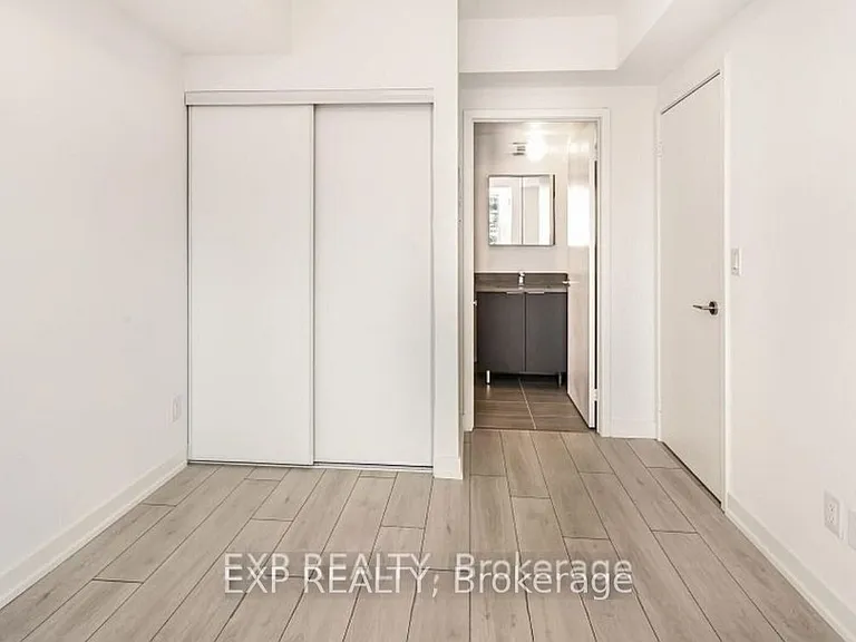 2033 Kennedy Rd #707 — Photo 33