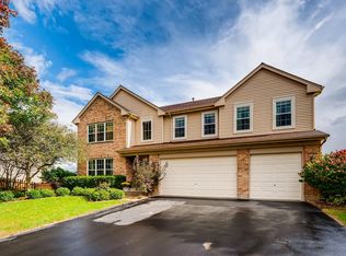 37001 N Fernview Ln, Lake Villa, IL 60046