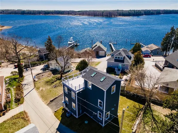 62 John Wickes Ave, Warwick, RI 02818