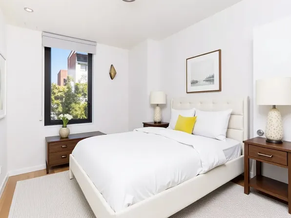 402 East 118th Street image 3 of 13